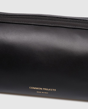 Common Project Черный кожаный несесер с логотипом 9185