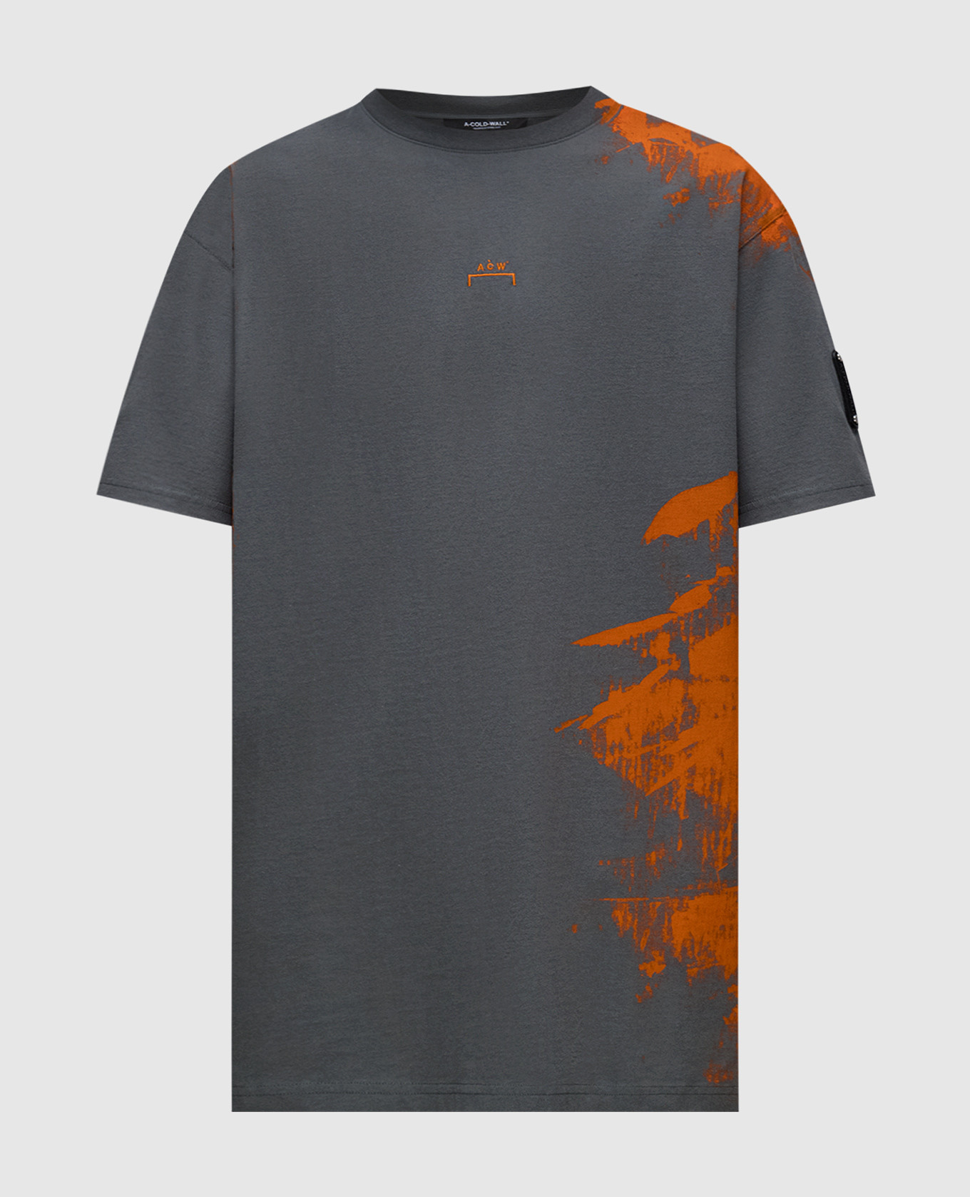 Gray t-shirt with an abstract print