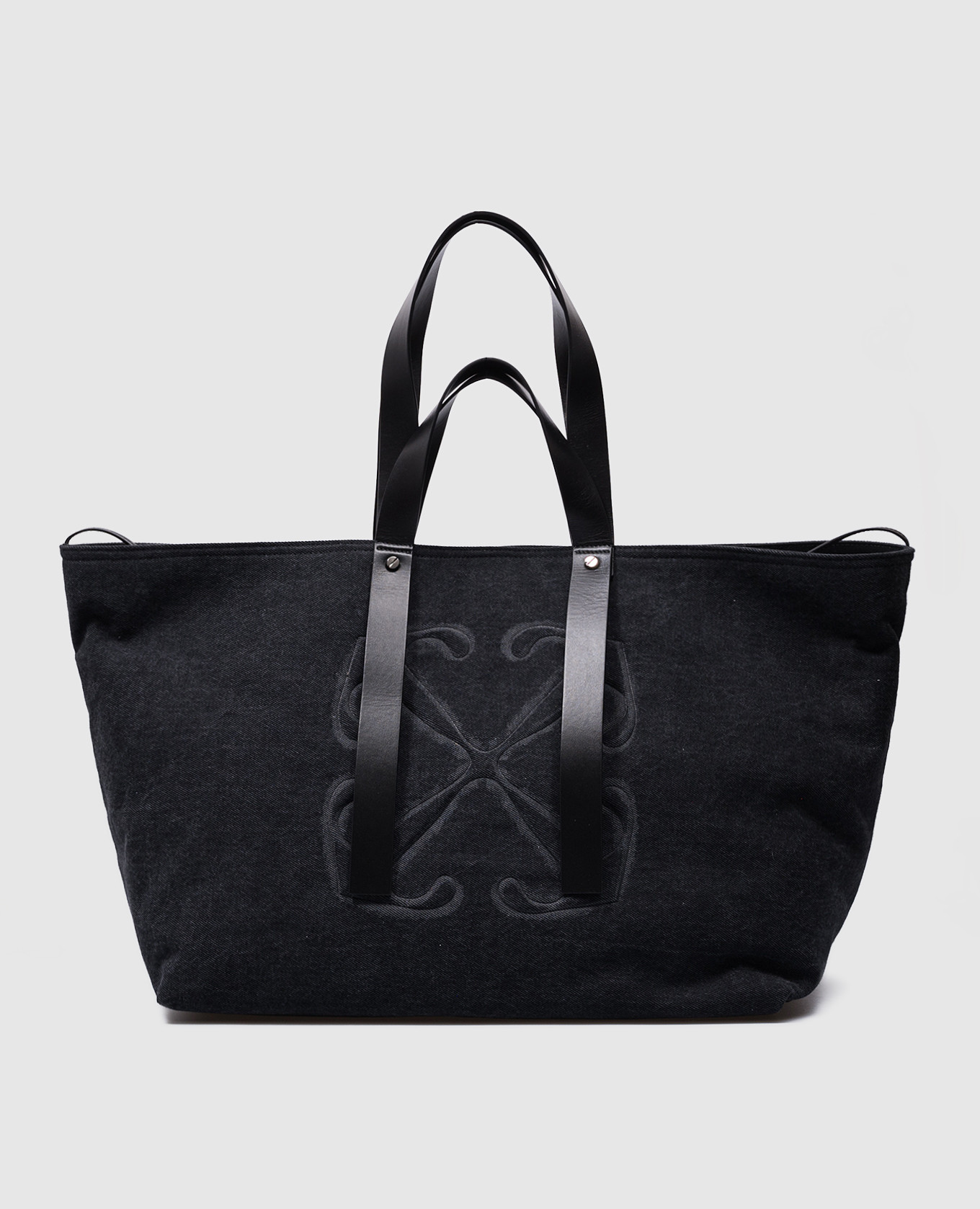 

Серая сумка-тоут Day Off с фактурным логотипом Arrow, Серый, Сумки на плечо