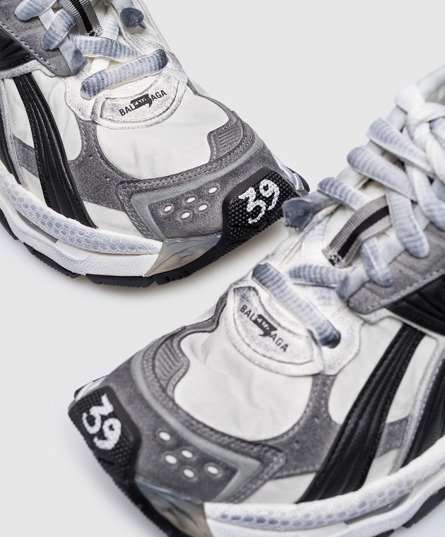 Balenciaga - Серые комбинированные кроссовки Runner с винтажным