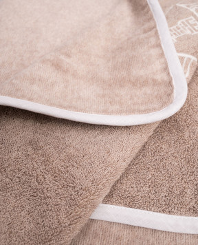 Brunello Cucinelli Бежевий махровий рушник з вишивкою емблеми логотипа MLB925151