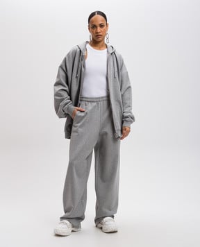 Vetements Серые спортивные брюки с вышивкой логотипа UA66SP630G