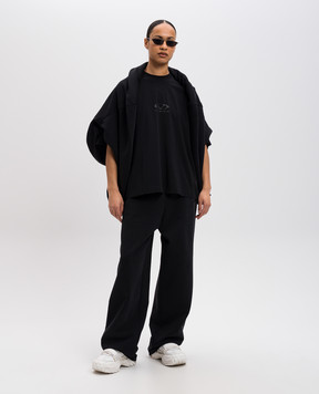 Vetements Чорна футболка з принтом логотипа UA66TR600BBw