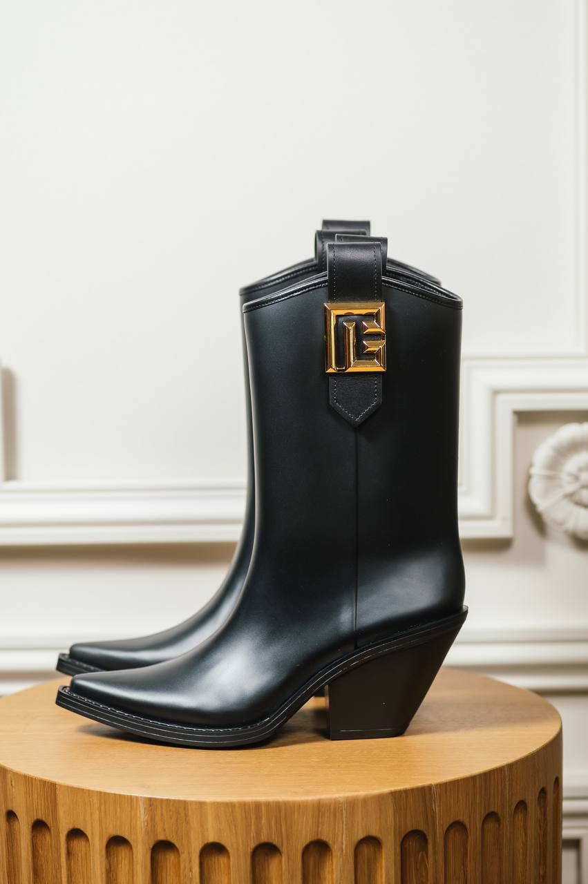 kazmasama Balmain - Черные казаки Tess PB с логотипом DN1TE055KRBE купить в