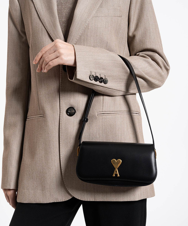 Ami Paris Черная кожаная сумка-багет с металлической эмблемой Ami de Coeur ULL018AL0104 изображение 2