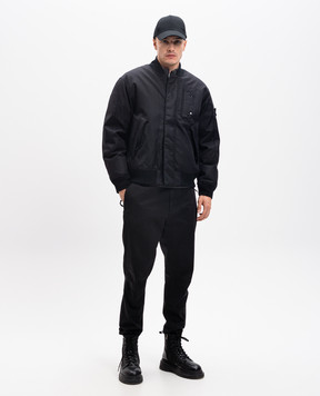 Stone Island Черный пуховый бомбер с логотип патч 811546536