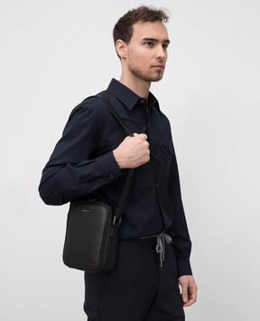 Kiton Черная кожаная сумка с логотипом UBA0112N01228