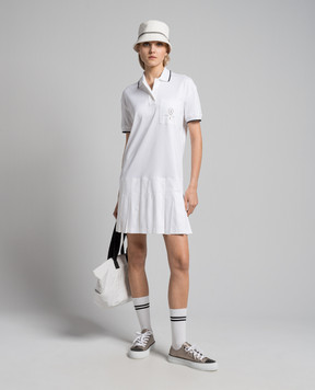 Brunello Cucinelli Белое платье с логотипом из плиссе ML824AEN41