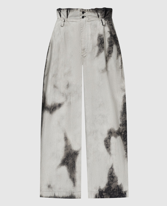 Gray pants with an abstract print