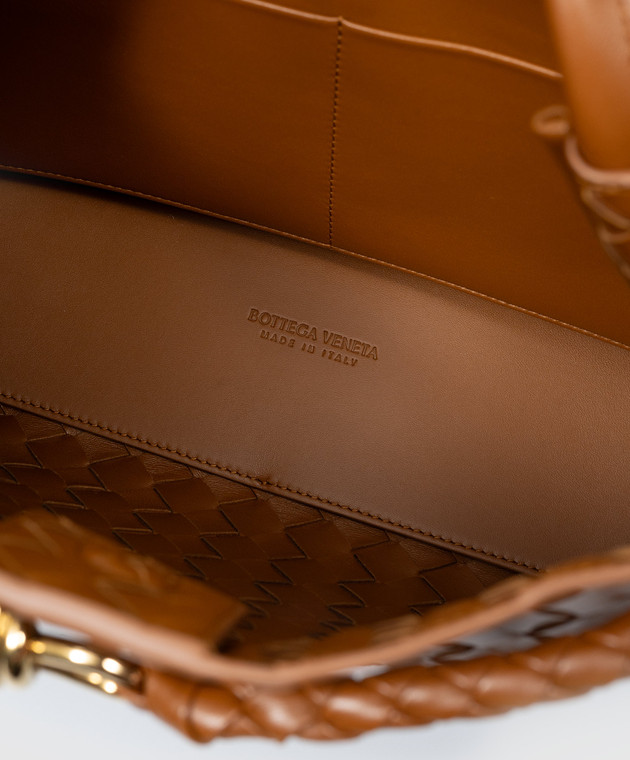 Bottega Veneta - Коричневая кожаная сумка Andiamo с плетением