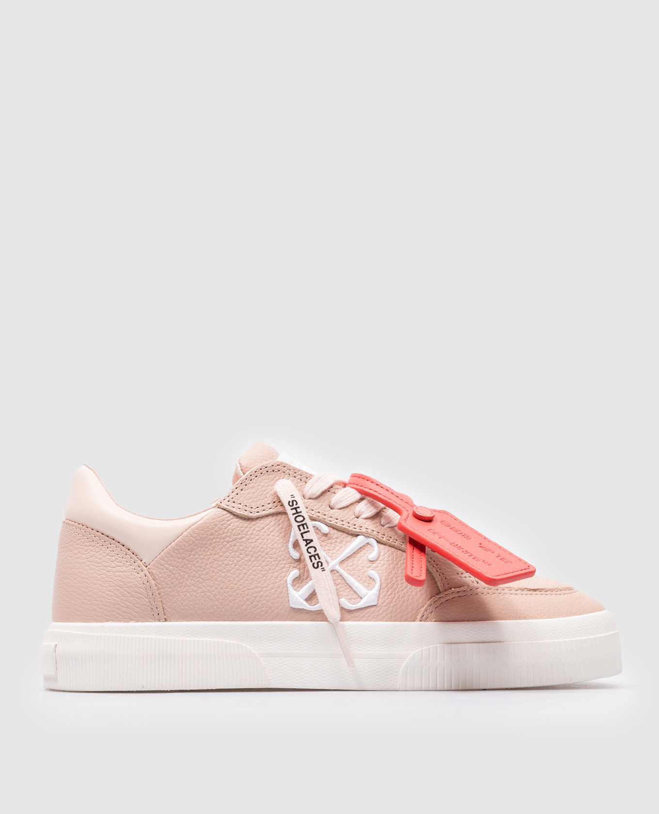 Low Vulcanized pink leather sneakers