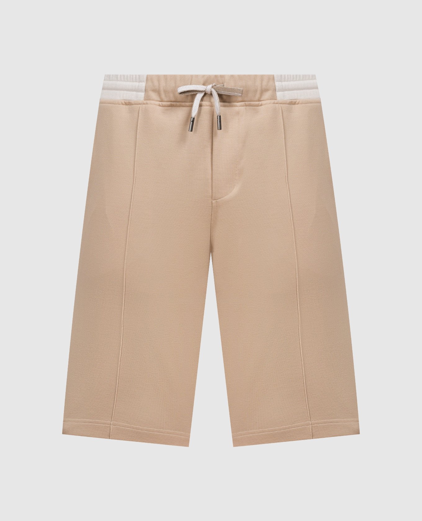 Beige shorts with logo patch