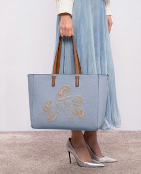 Ermanno Scervino Блакитна сумка-тоут з вишивкою D463S304RQNJ