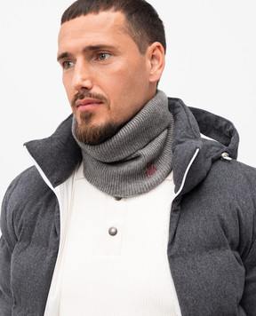Brunello Cucinelli Серый шарф-хомут из кашемира с вышивкой логотипа M22K90703
