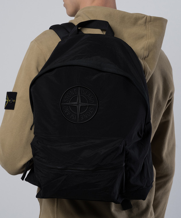 Stone Island Черный рюкзак с вышивкой логотипа эмблемы 811590776 изображение 2