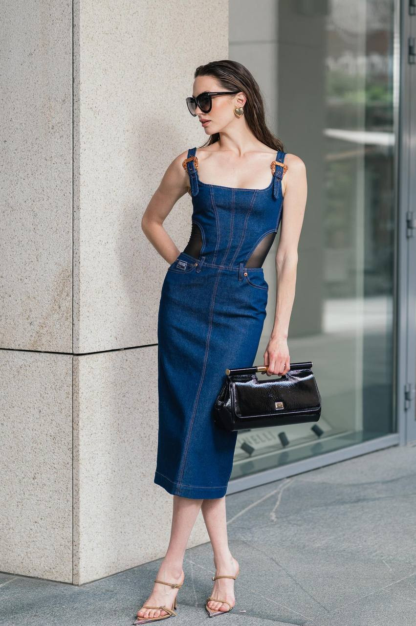 VERSACE JEANS COUTURE ワンピース Versace Jeans Couture - Синее джинсовое платье с логотипом в стиле