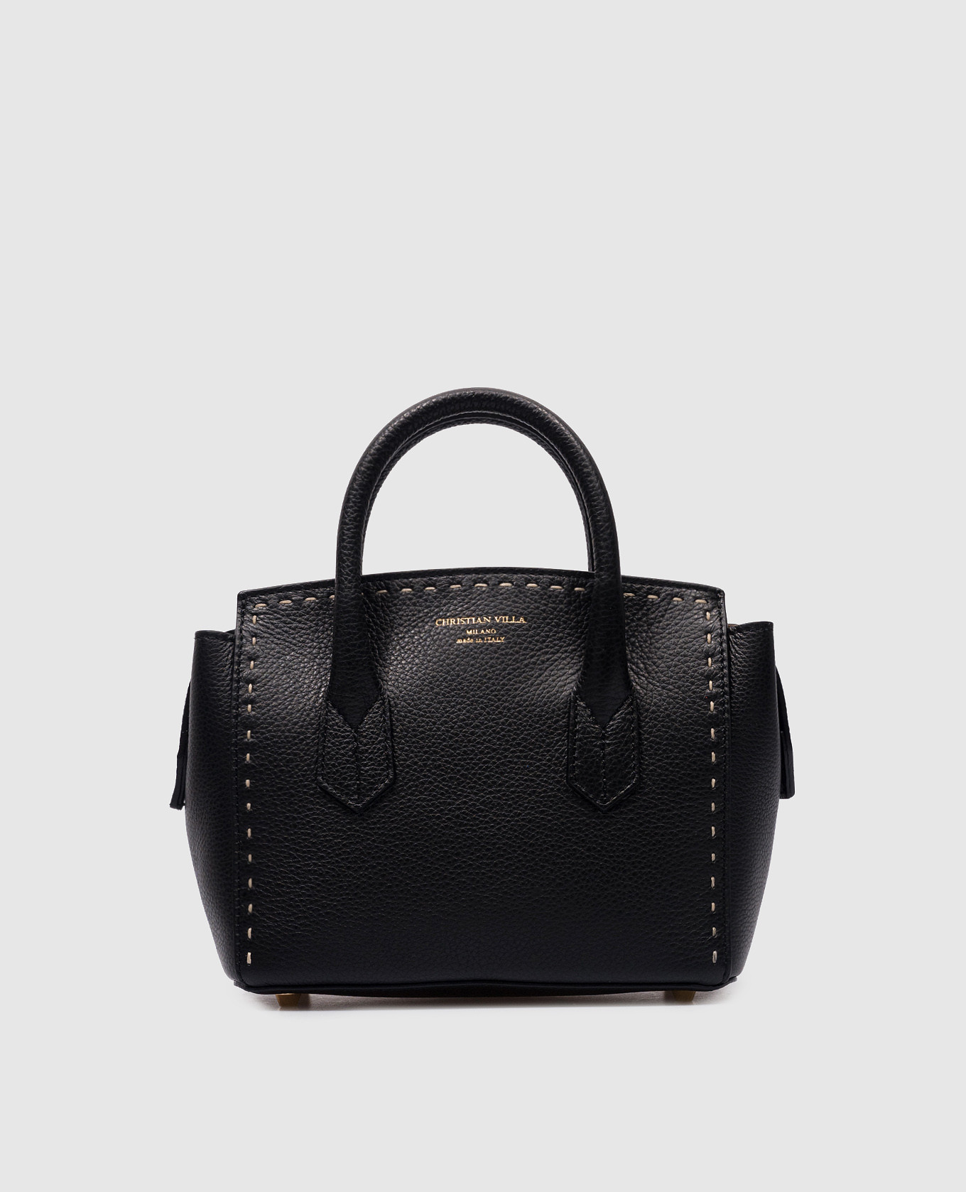 Черная кожаная сумка с логотипом