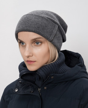 Brunello Cucinelli Сіра шапка з кашеміру з ланцюжком моніль M12163199