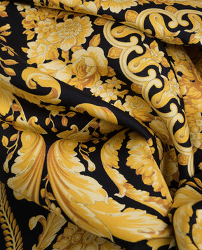 Versace Черный платок из шелка в принт брендовый Barocco 10016001A04577