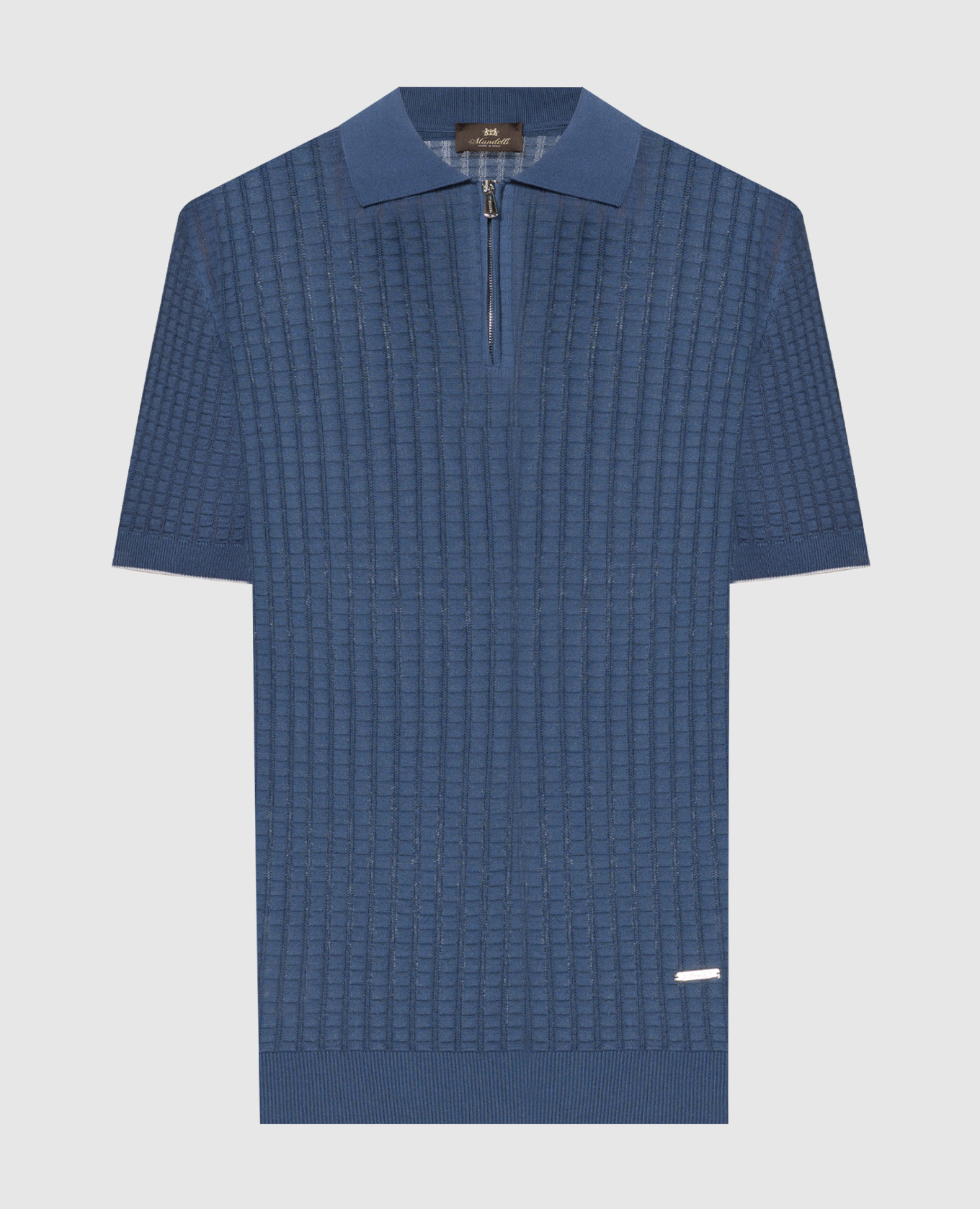 Blue polo with silk in a woven pattern