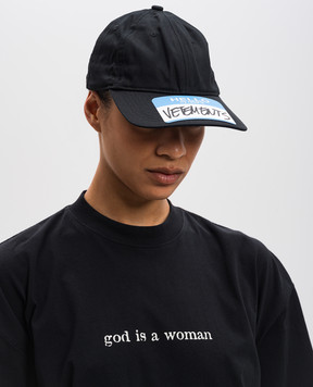 Vetements Черная кепка с логотипом патча UA66CA110Bw