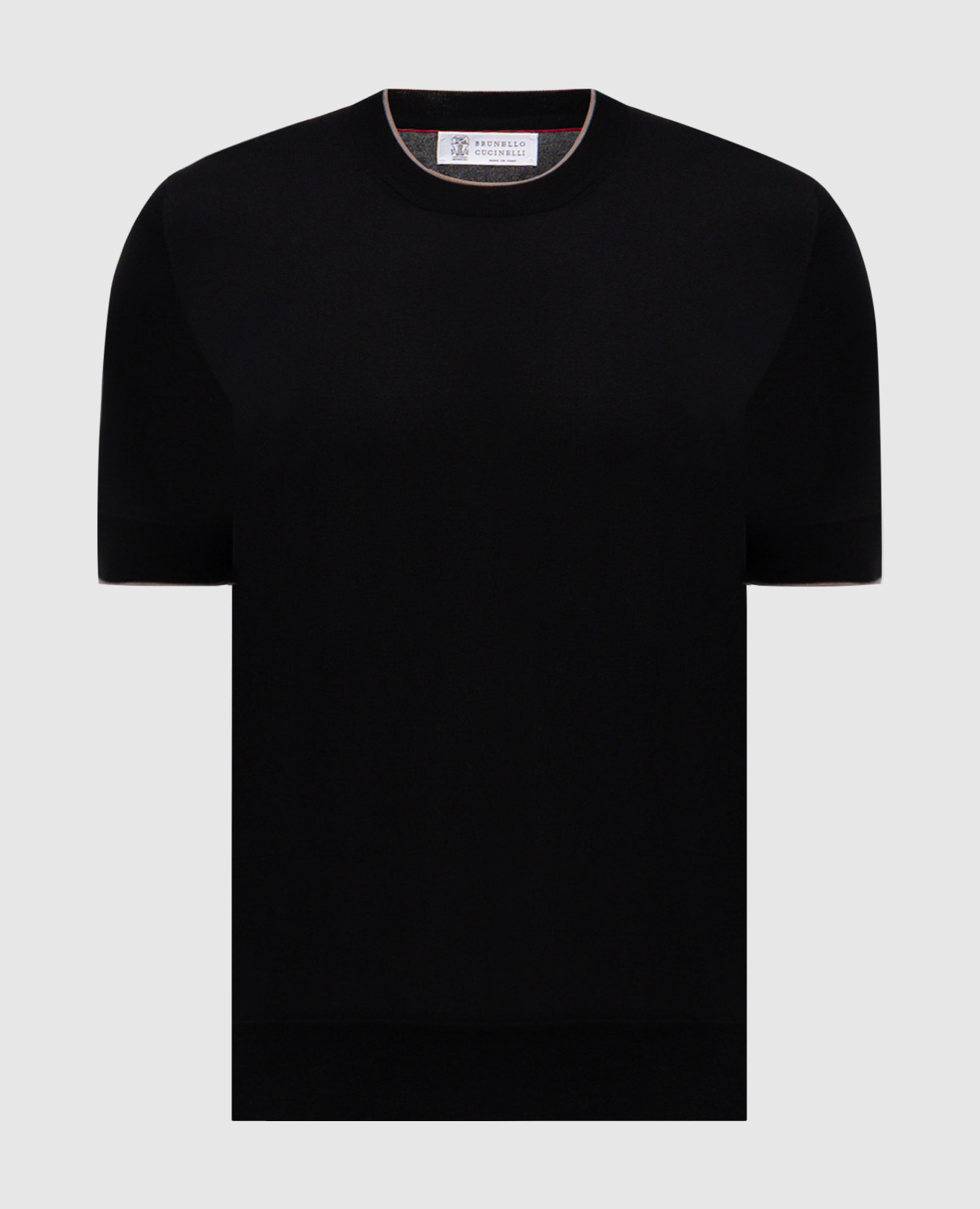 

Черная футболка, Черный, Футболки