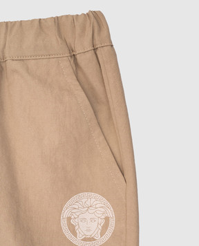 Versace Дитячі бежеві штани з емблемою 10186021A14443