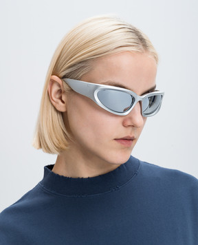 Balenciaga Серебристые очки SWIFT OVAL с зеркальным эффектом 658745T0007