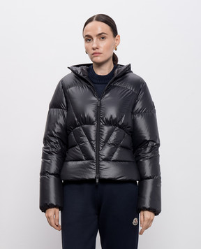 Moncler Черная пуховая куртка с нашивкой логотипа K20931A00081597YX